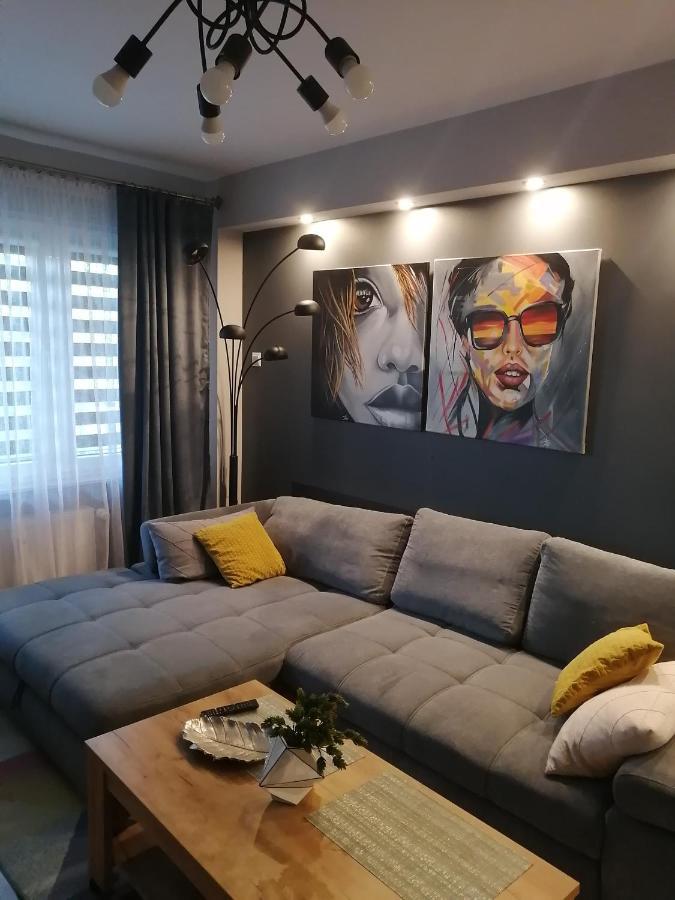 Apartament Euro 1 比托姆 外观 照片