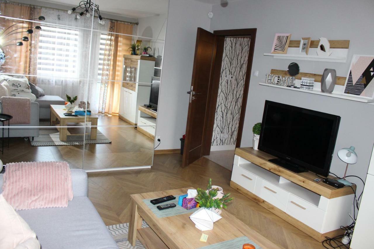 Apartament Euro 1 比托姆 外观 照片