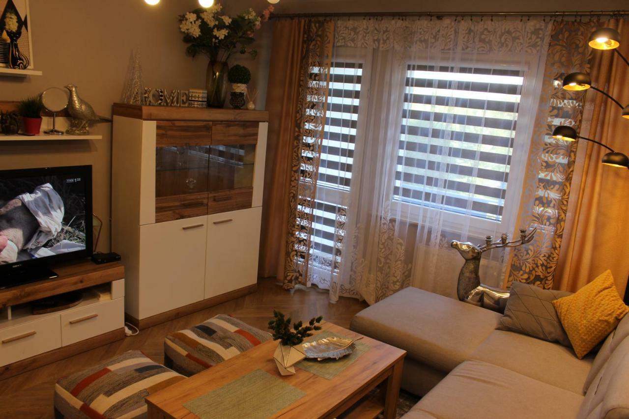 Apartament Euro 1 比托姆 外观 照片